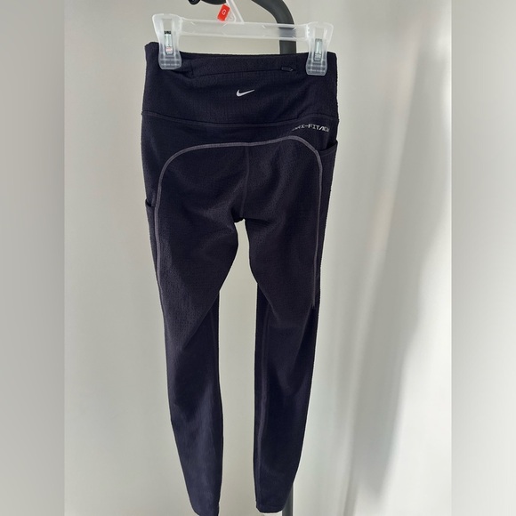 Nike Black Leggings with Side Pockets XS - Picture 4 of 6